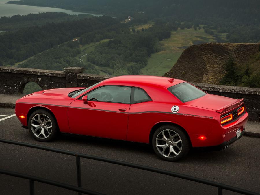  Dodge Challenger SXT 2015 года  (фото 55 из 59)